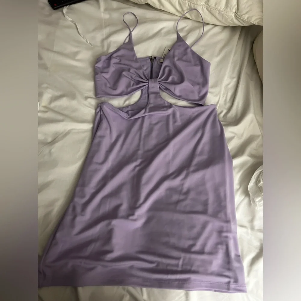 Alice + Olivia Havana Sleeveless Cut Out Minidress - Picture 9 of 11